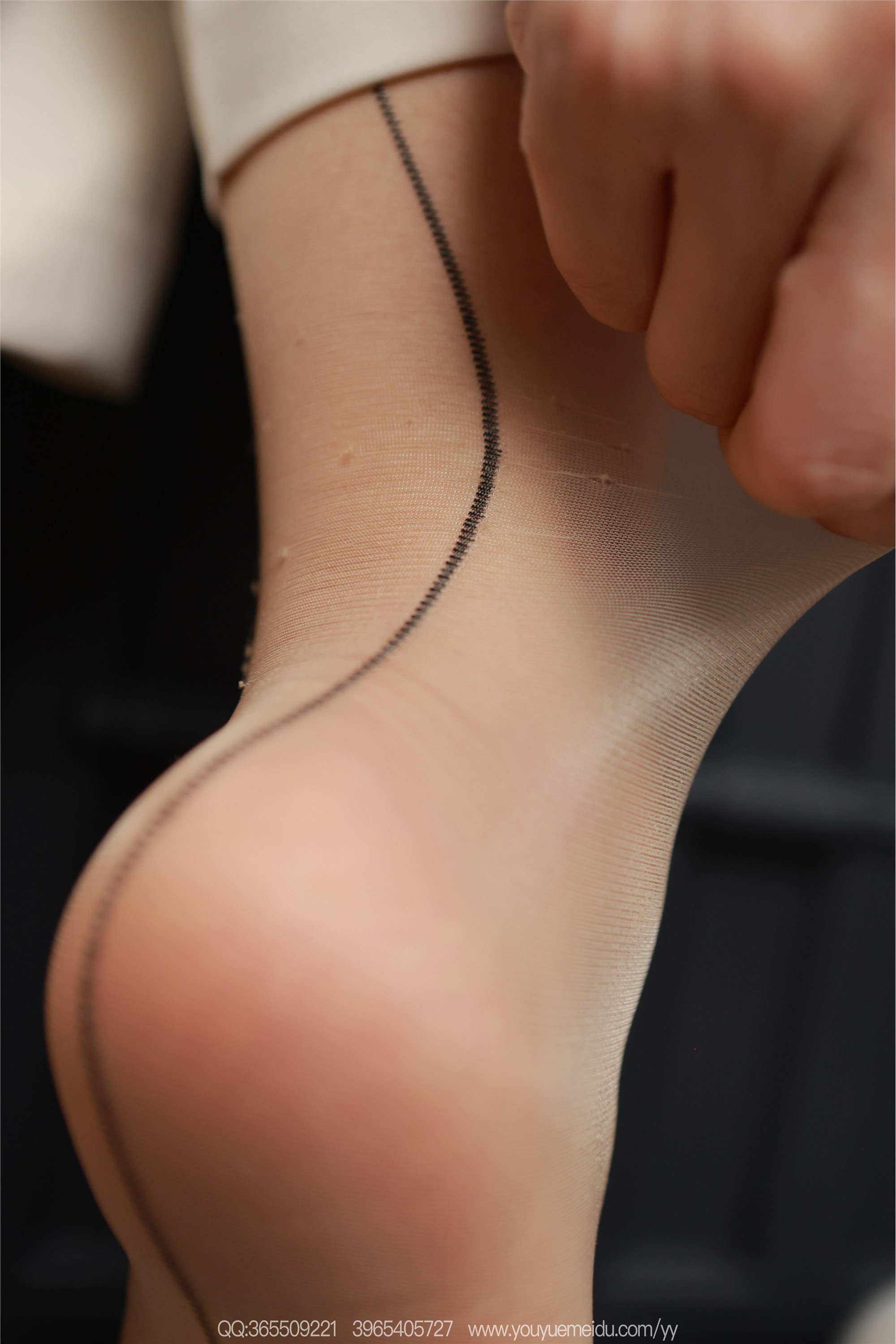 IESS异思趣向  2025.07.06 丝享家 2098 小婕《白色裤里丝》